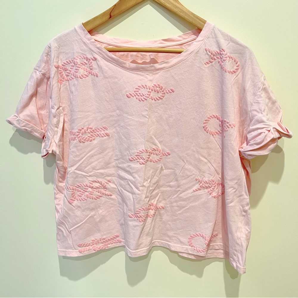 🐷 Cropped pink knot t-shirt 🐷